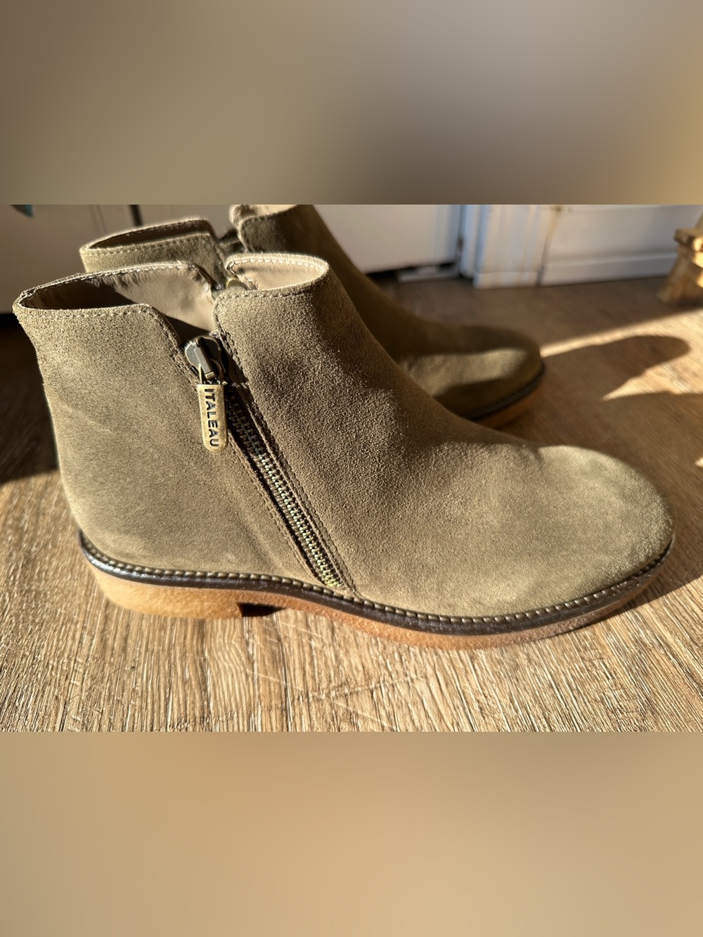 ITALEAU Foliana Waterproof Suede Ankle Booties Moss Green Italian 38 US 7.5